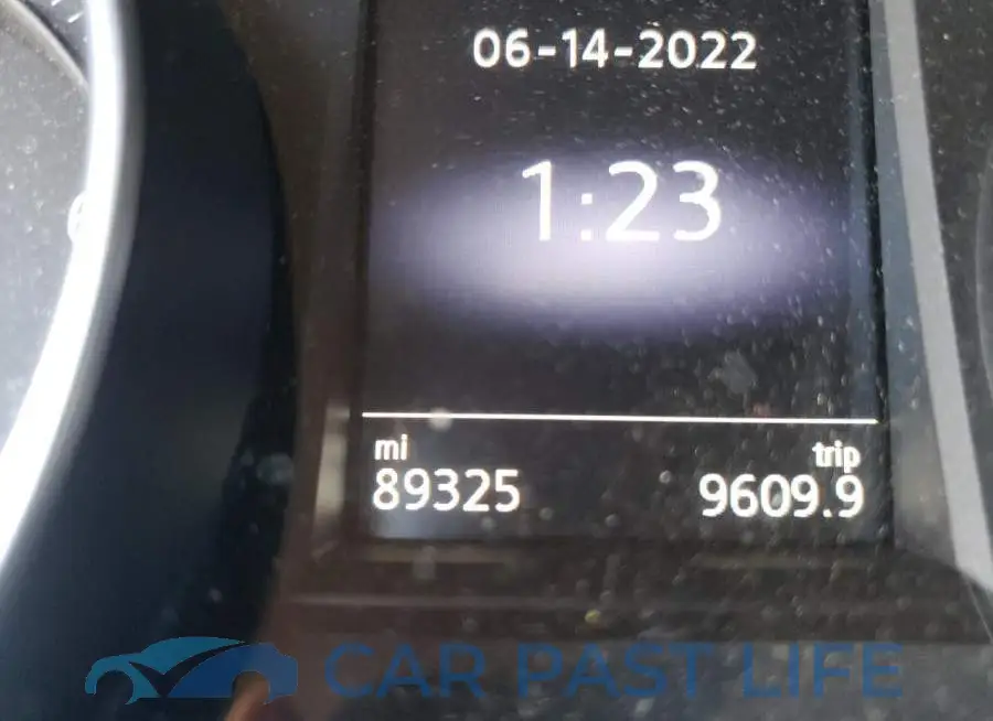 3VW5T7AU1FM096960# 8