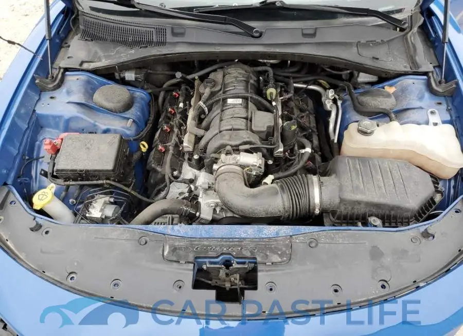 2C3CDXKT4LH186776# 11