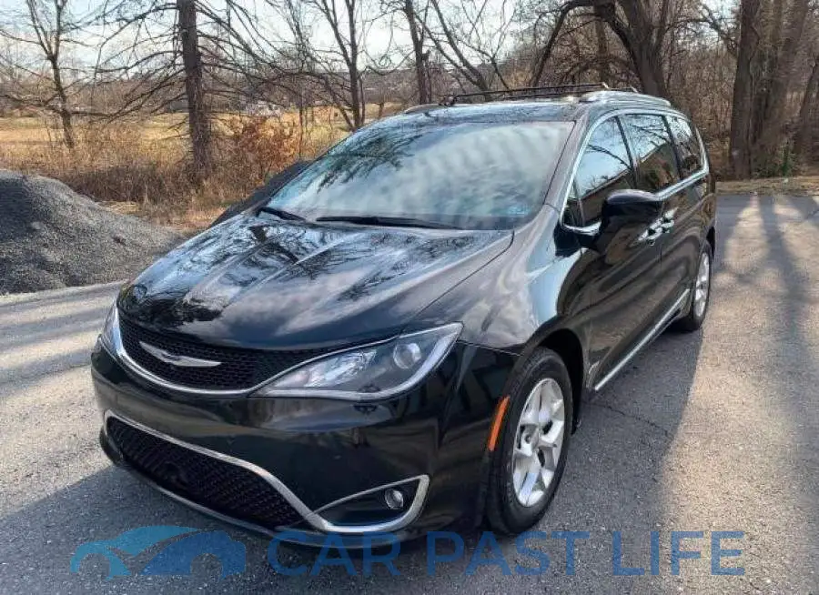 2C4RC1EG2JR127642# 2