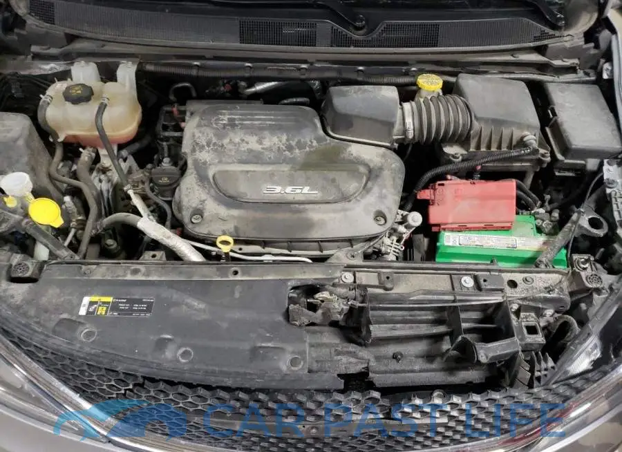 2C4RC1BGXJR211308# 7