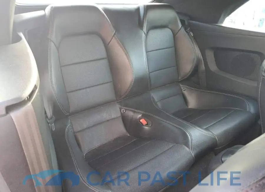 1FATP8UH1J5114977# 10