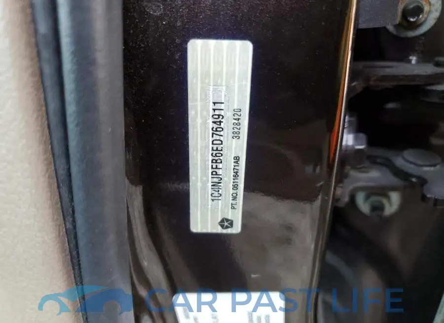 1C4NJPFB6ED764911# 14