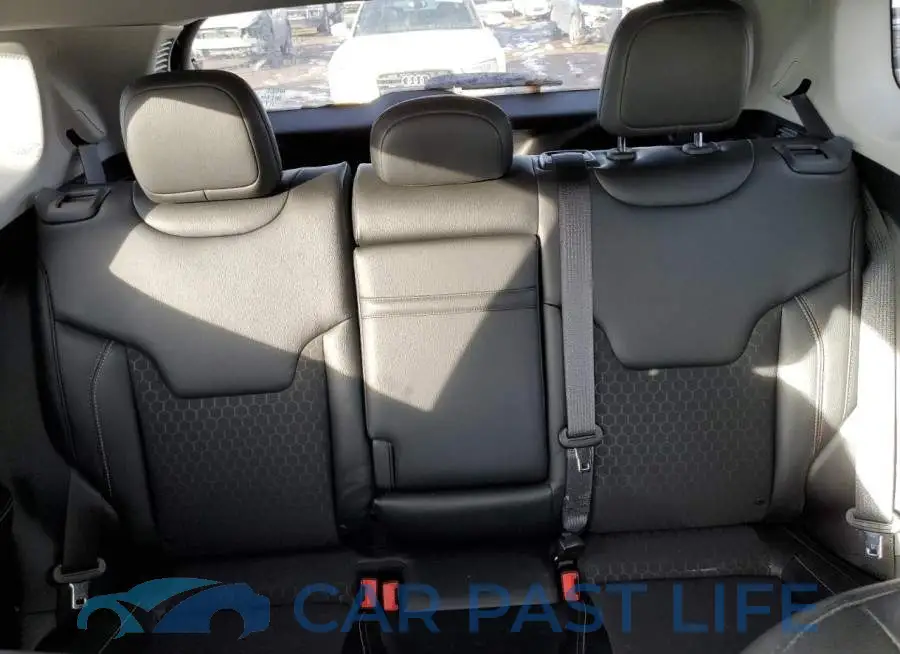 3C4NJDBB8JT252995# 10