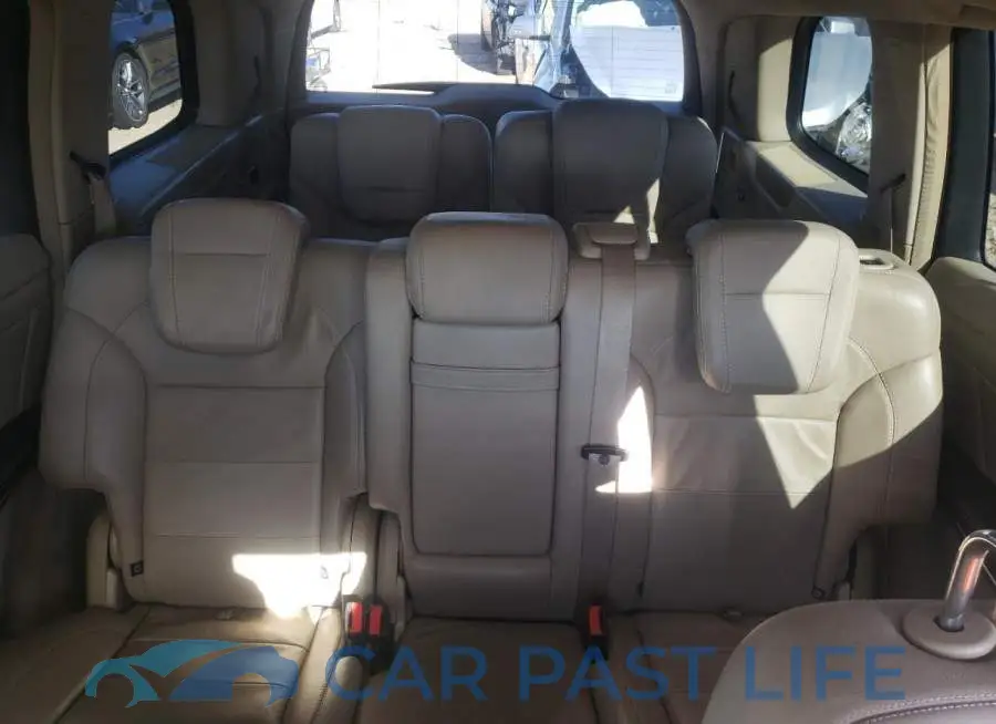 4JGDF7CE1EA425921# 10