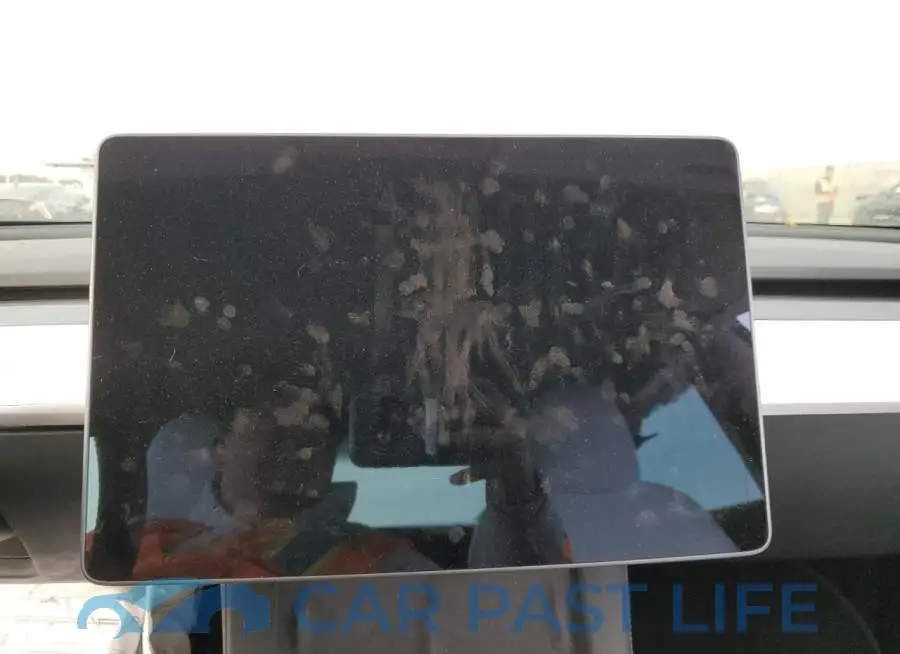 5YJ3E1EB8MF927169# 9
