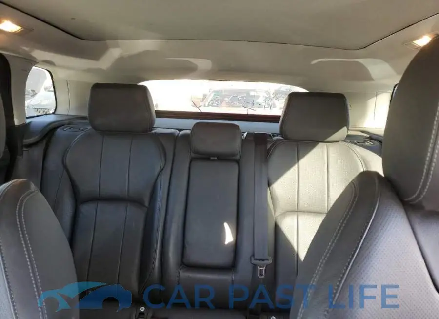 SALVP2RX3JH317327# 10