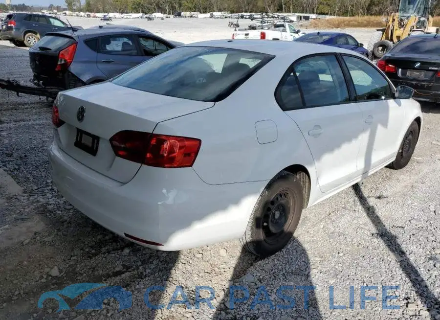 3VW2K7AJ9EM429710# 4