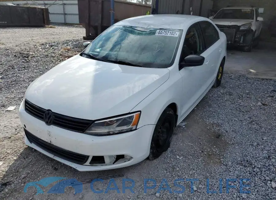 3VW2K7AJ9EM429710# 2