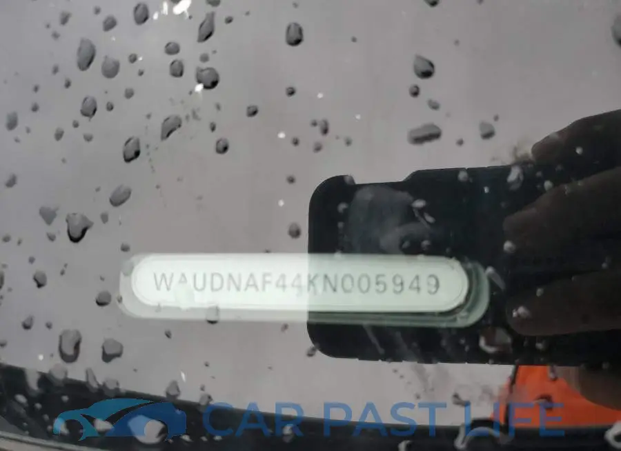 WAUDNAF44KN005949# 12
