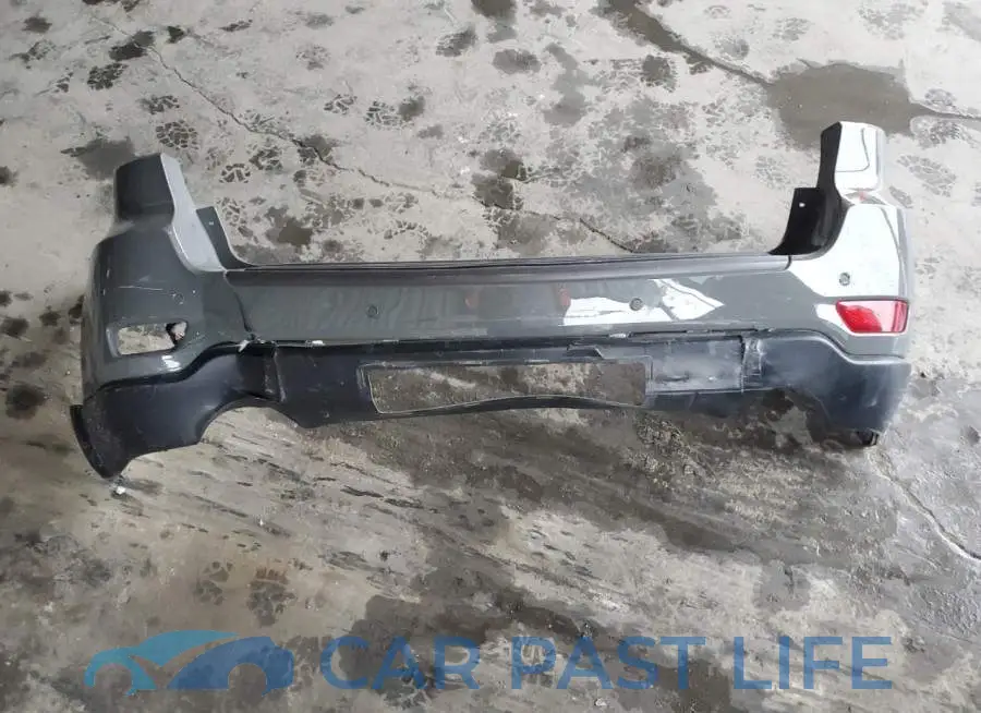 1C4RJFLG8LC438557# 13