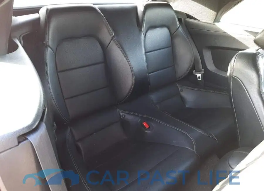 1FATP8UH1F5409892# 10