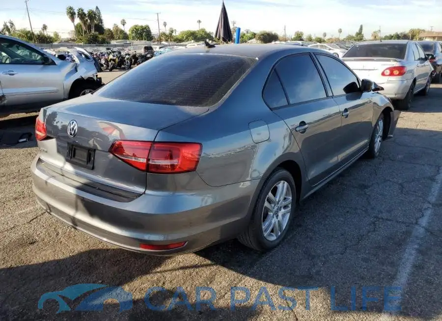 3VW2K7AJXFM210580# 4