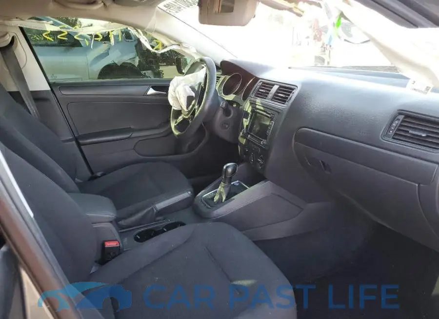 3VW2K7AJXFM210580# 5