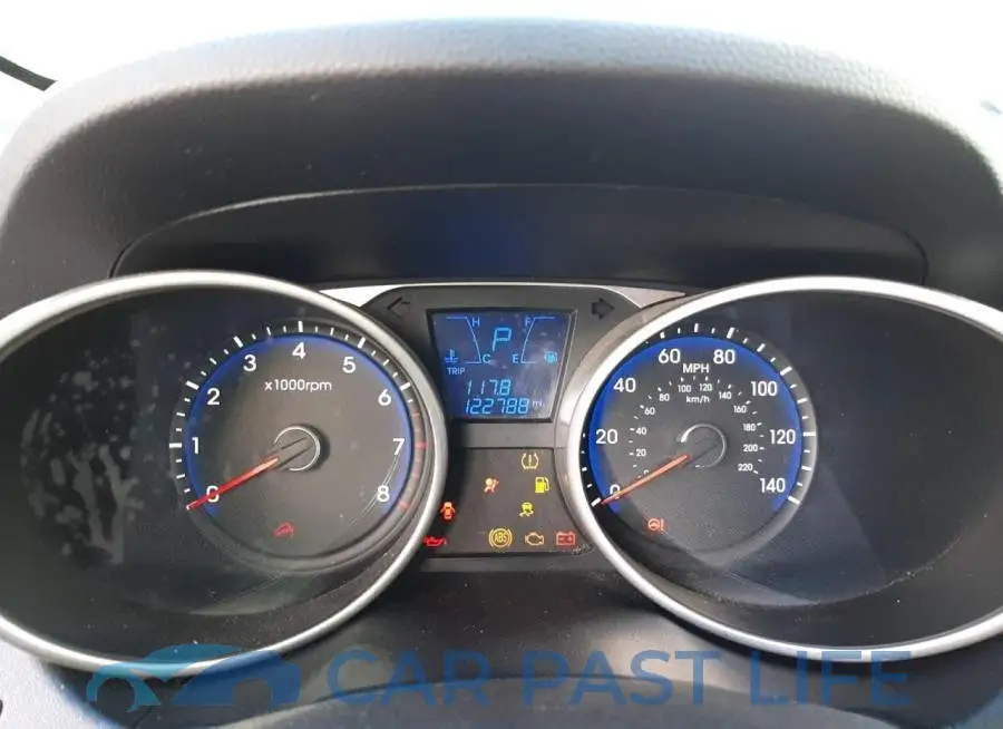 KM8JUCAG4FU023848# 9