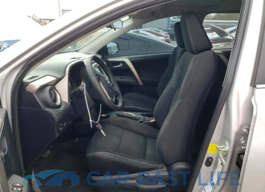 2T3RFREV9FW330299# 7