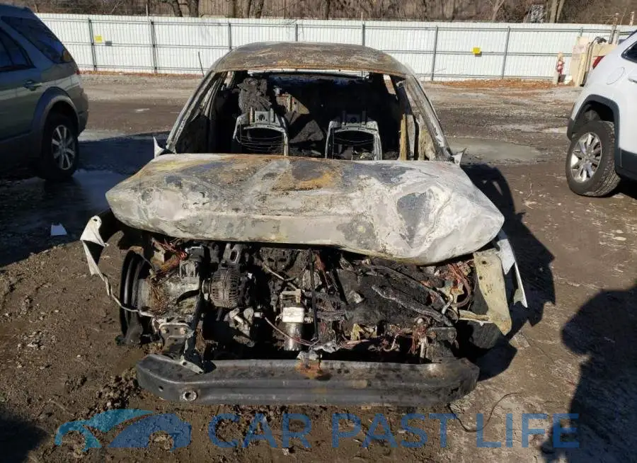 3VW2K7AJ4EM213635# 5