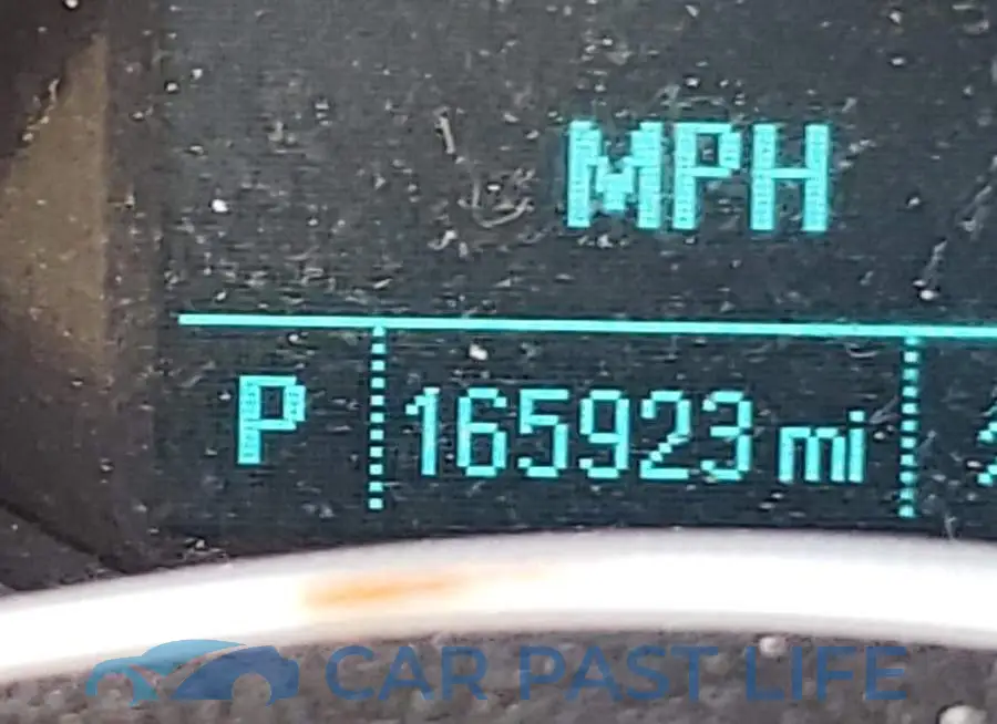 1G1PA5SH0E7319594# 8
