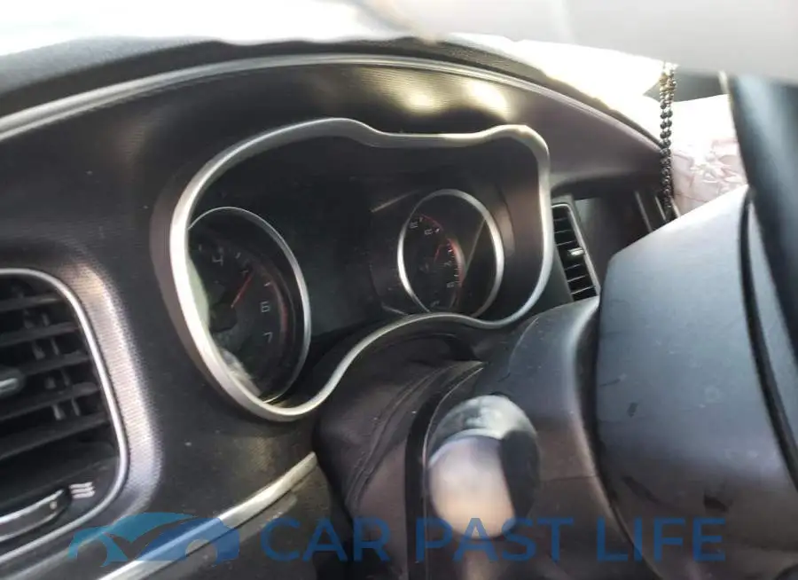 2C3CDXCT1JH238070# 8
