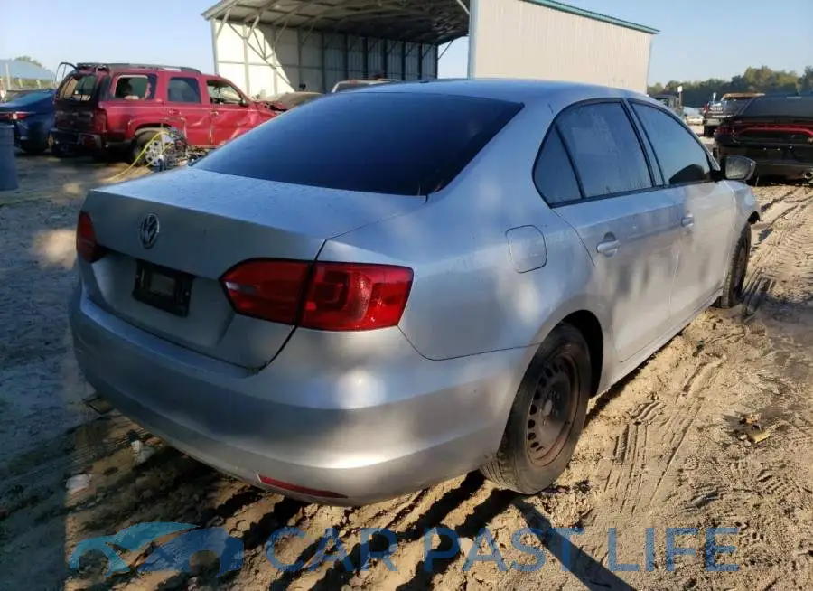 3VW2K7AJ9EM295068# 4