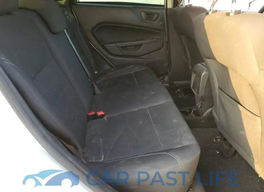 3FADP4BJ8JM124290# 10