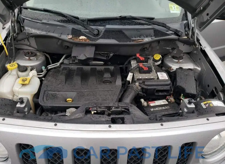 1C4NJRFB0ED891651# 12
