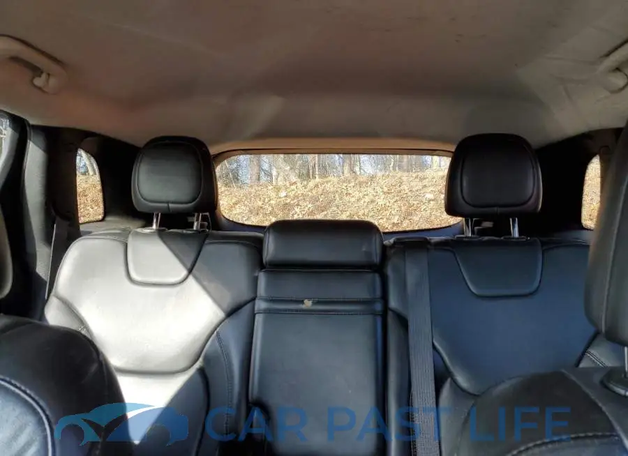 1C4PJMDS5FW790092# 10