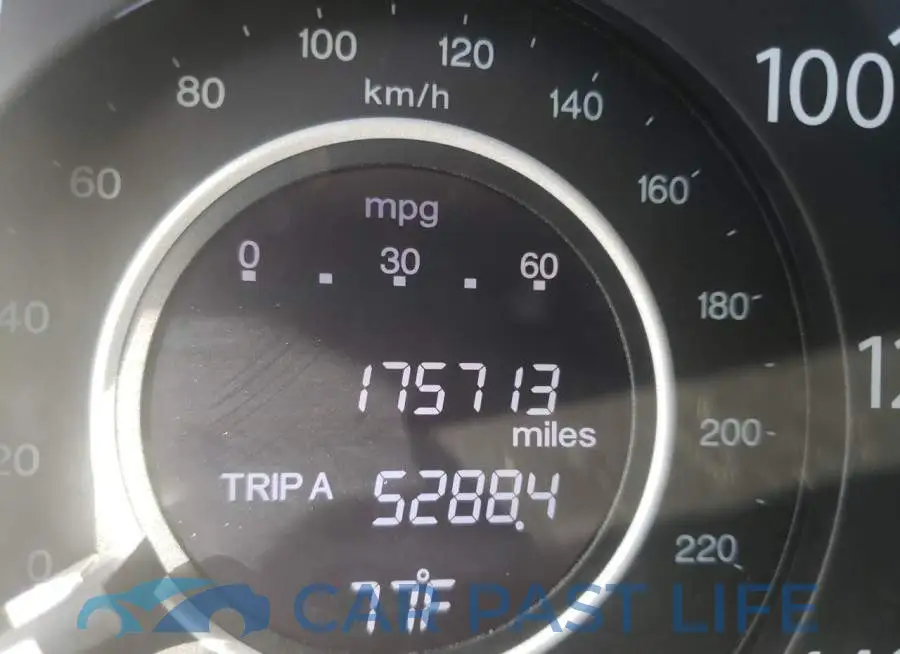 5J6RM4H35EL019872# 8