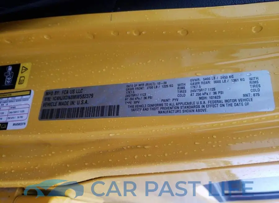 1C4HJXDN8MW582379# 13