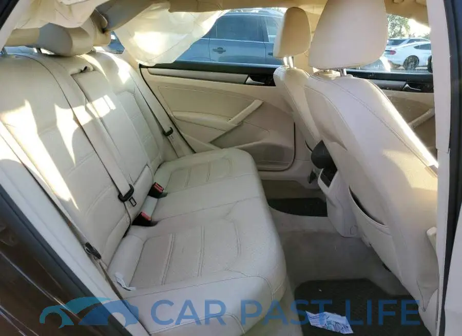 1VWBT7A30EC087256# 10