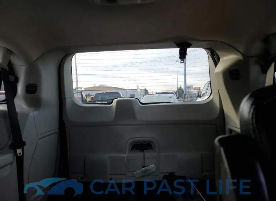2C4RC1CGXGR239195# 10