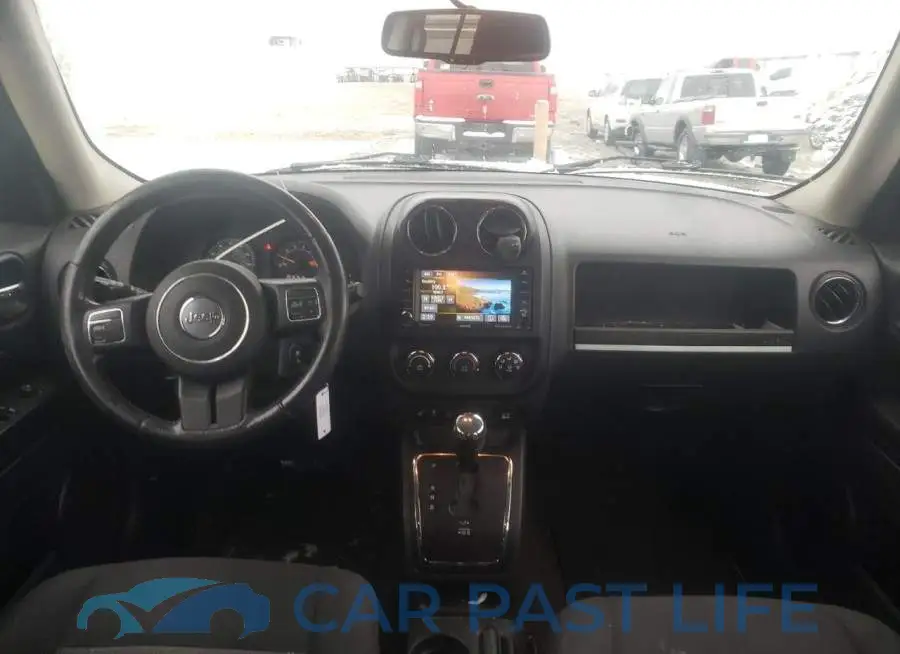 1C4NJPFB7ED864807# 8