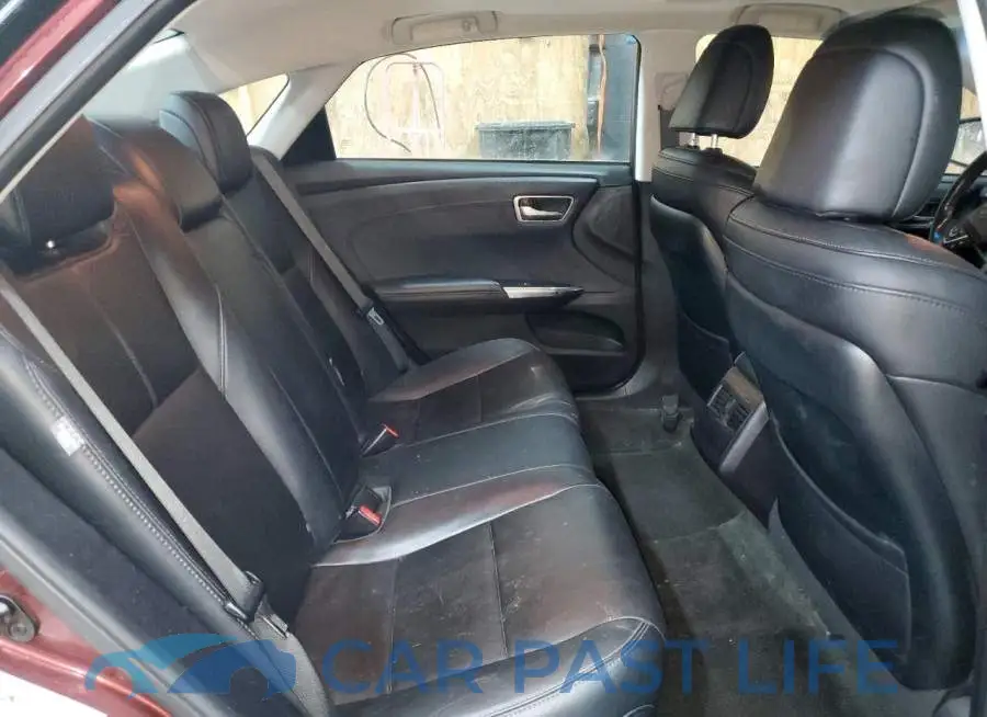 4T1BK1EB8EU125682# 10