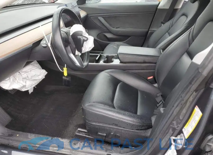 5YJ3E1EB8JF185402# 7