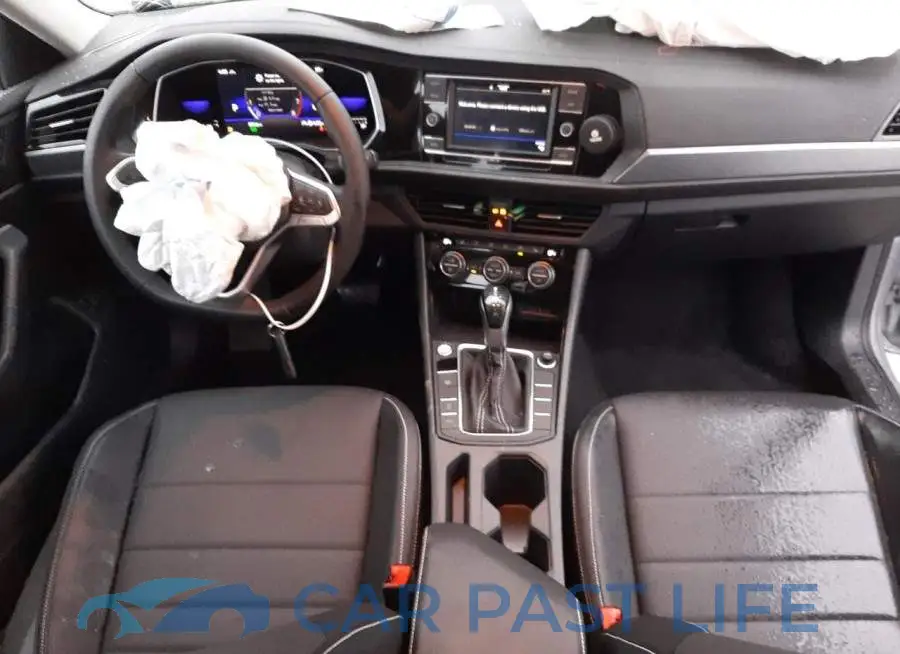 3VW7M7BU5NM031211# 8