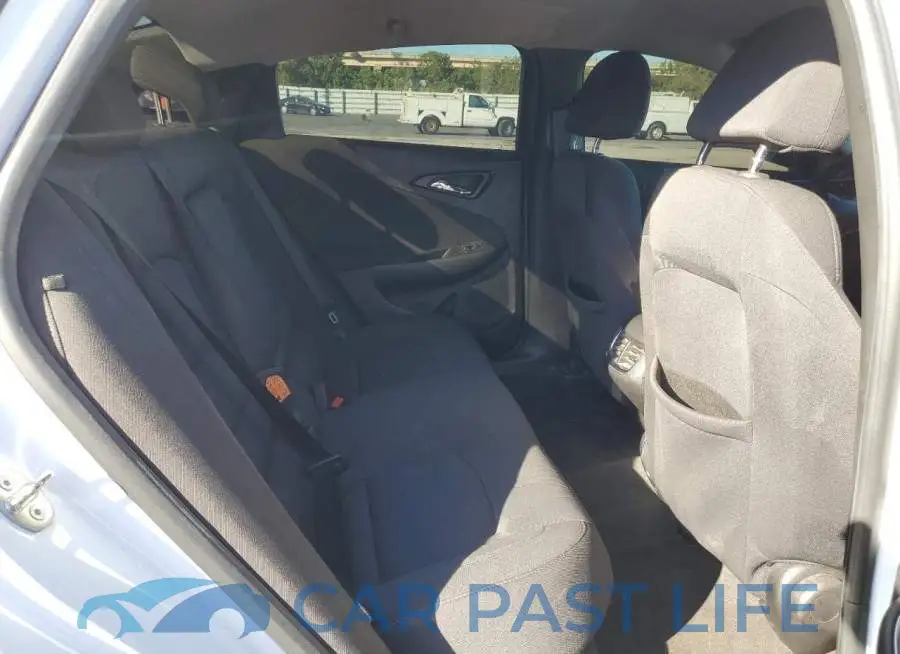 1G1ZD5ST1JF170357# 10