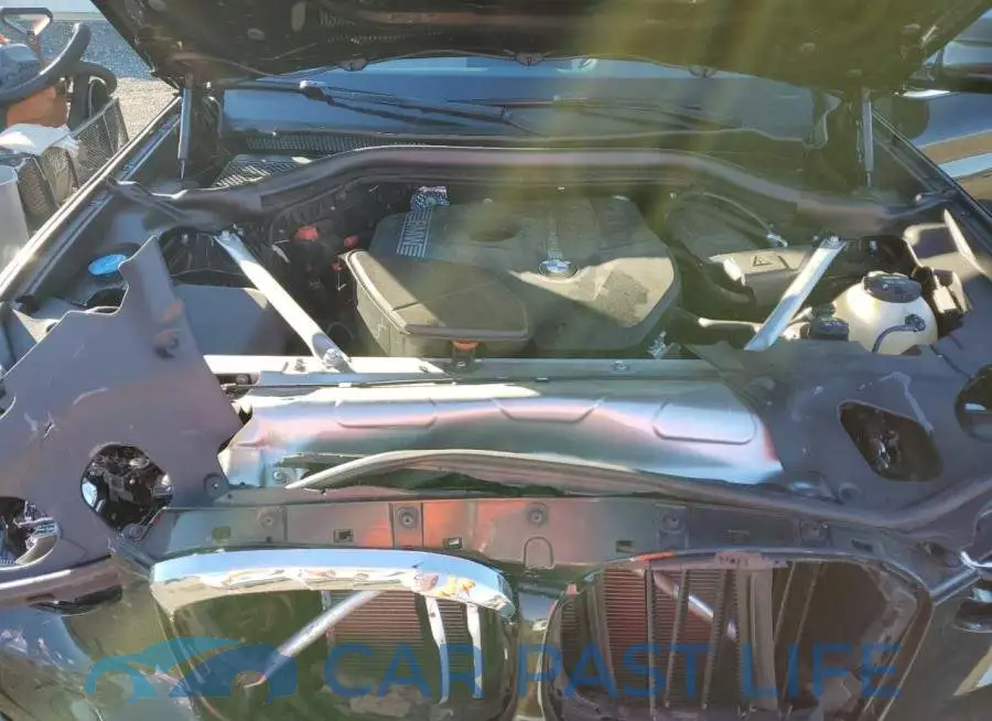 5UXTR7C54KLF36567# 12