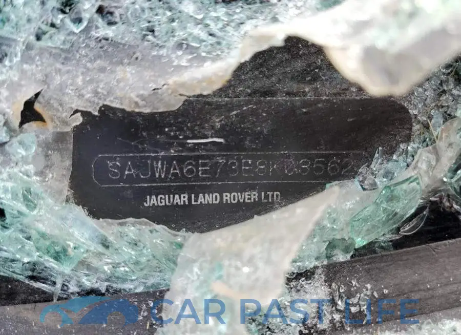SAJWA6E73E8K08562# 12