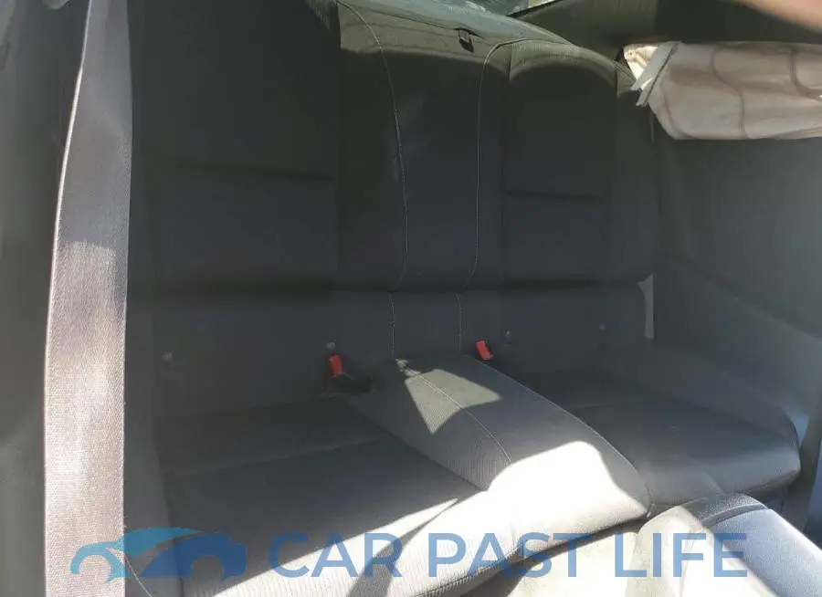 2G1FD1E36F9200928# 10