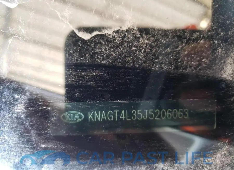 KNAGT4L35J5206063# 13