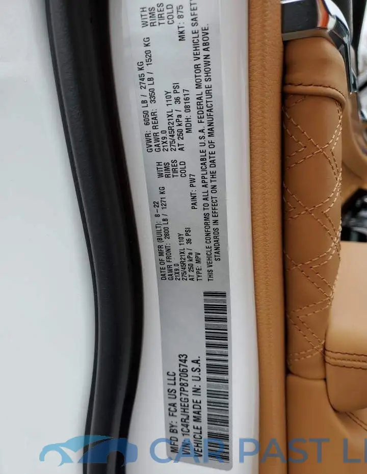 1C4RJHEG7P8706743# 13