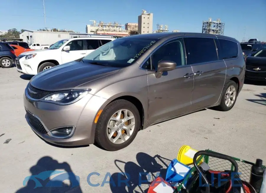 2C4RC1FG3JR271554# 1