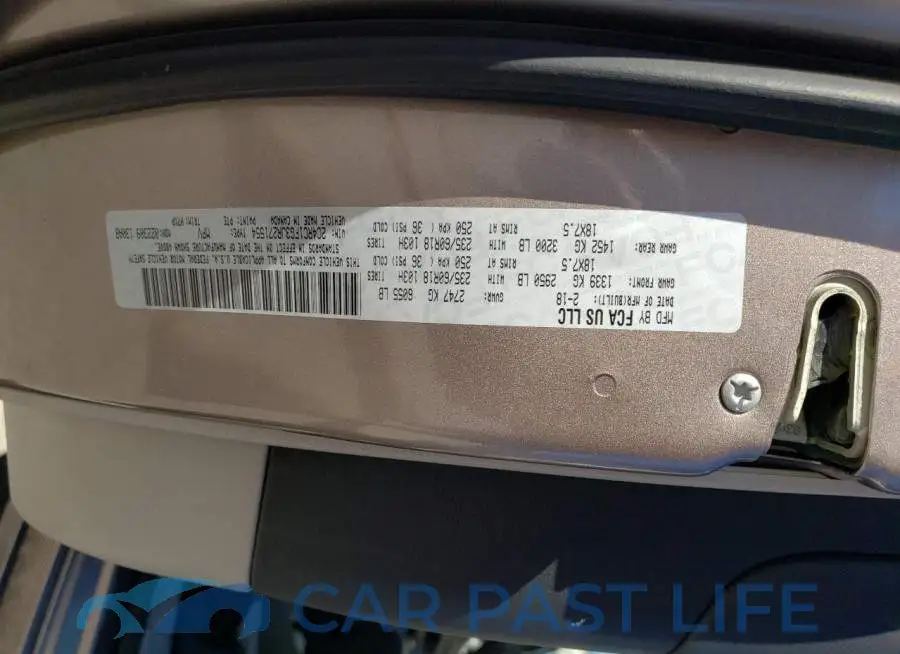 2C4RC1FG3JR271554# 13