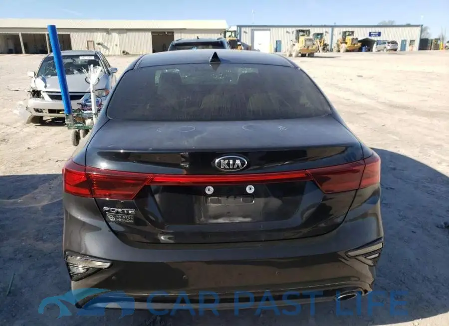 3KPF24AD2KE027000# 6