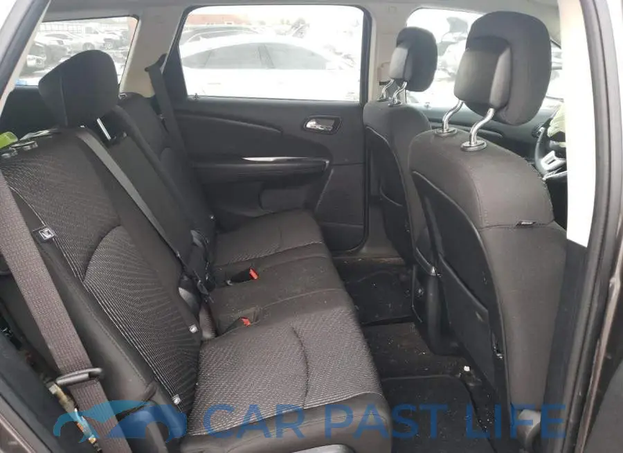 3C4PDCAB9LT274213# 10
