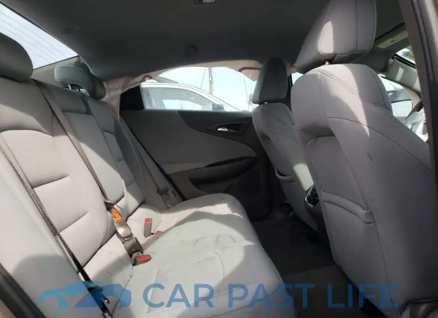 1G1ZD5ST6NF185460# 10