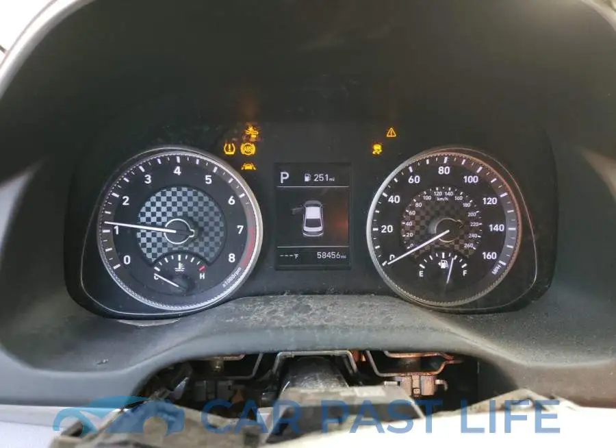 5NPD84LF1LH582022# 9