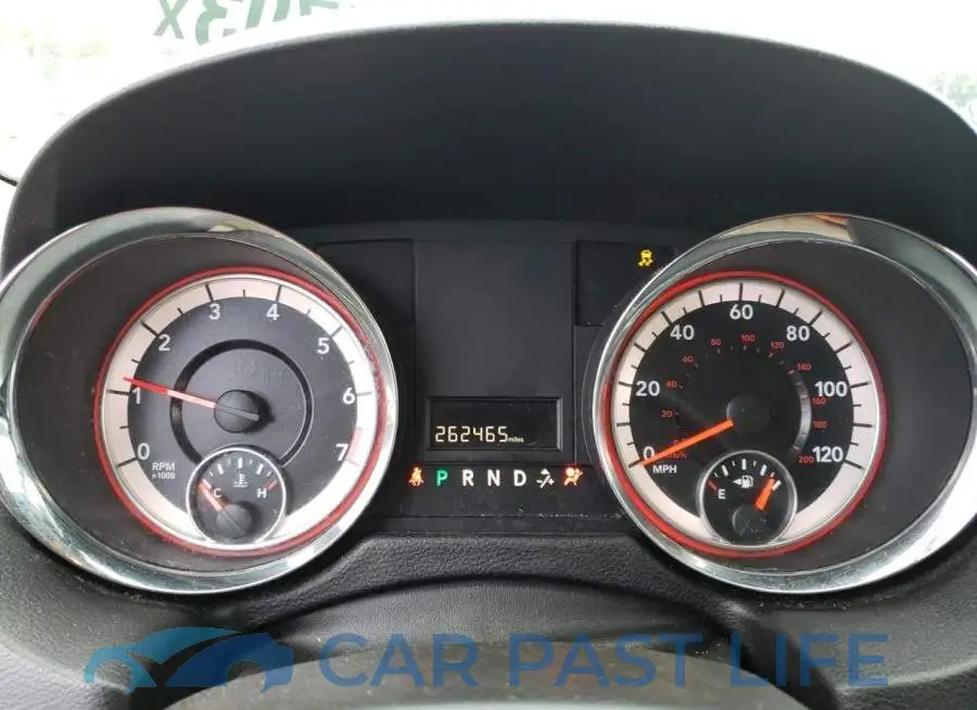 2C7WDGBG0JR363944# 9