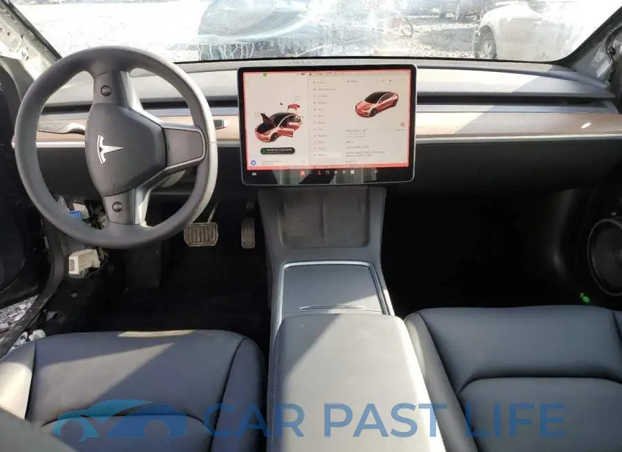 5YJ3E1EB2NF316930# 8