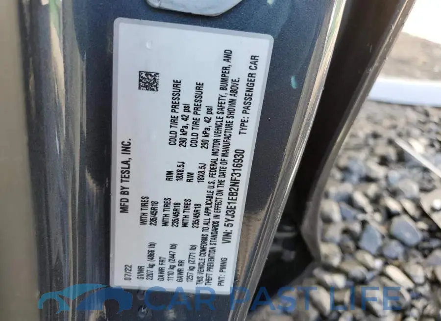 5YJ3E1EB2NF316930# 12