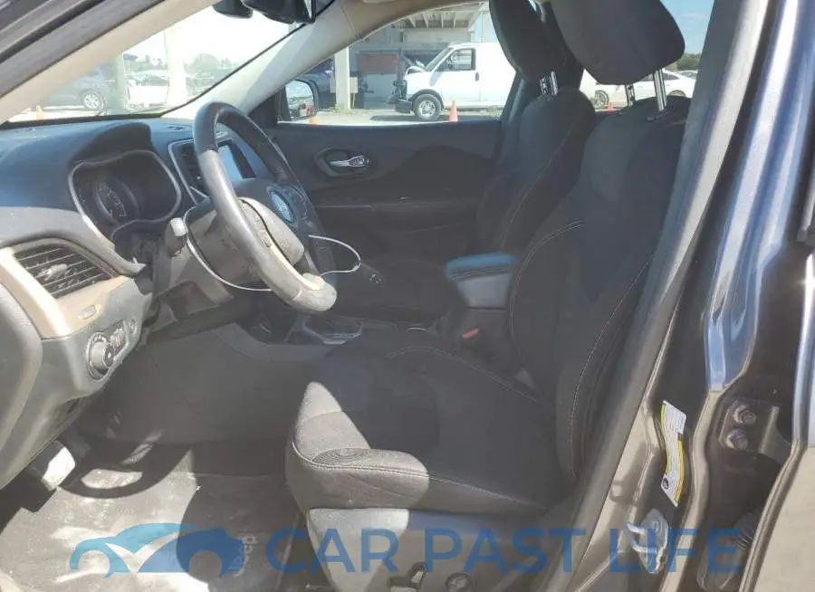1C4PJLCB6FW722332# 7